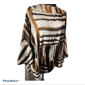 Midnight Velvet Fashionable feminine blouse